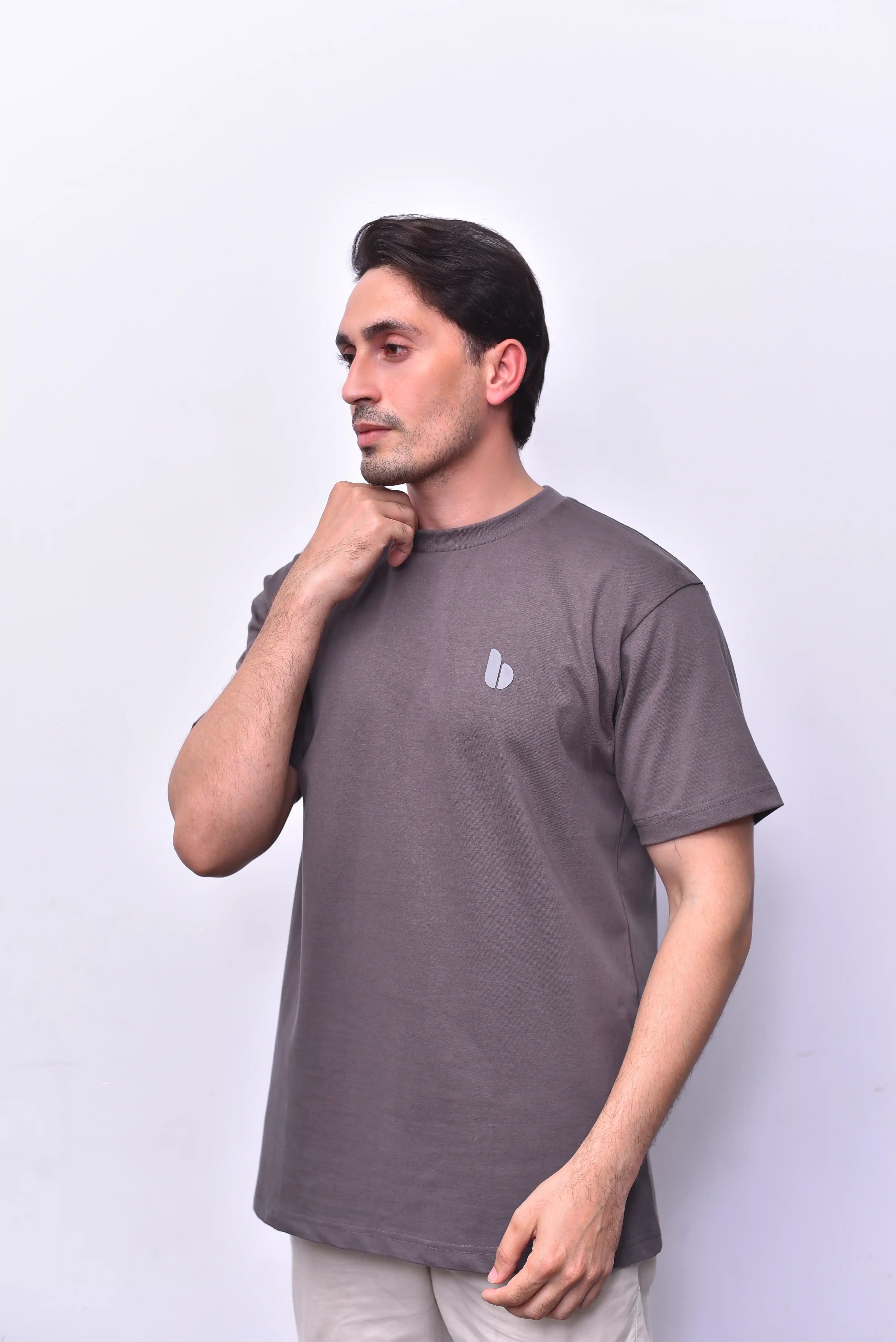 Gray Tiger Stack Relax Fit Tee – Animal Print Tee | The Vibss