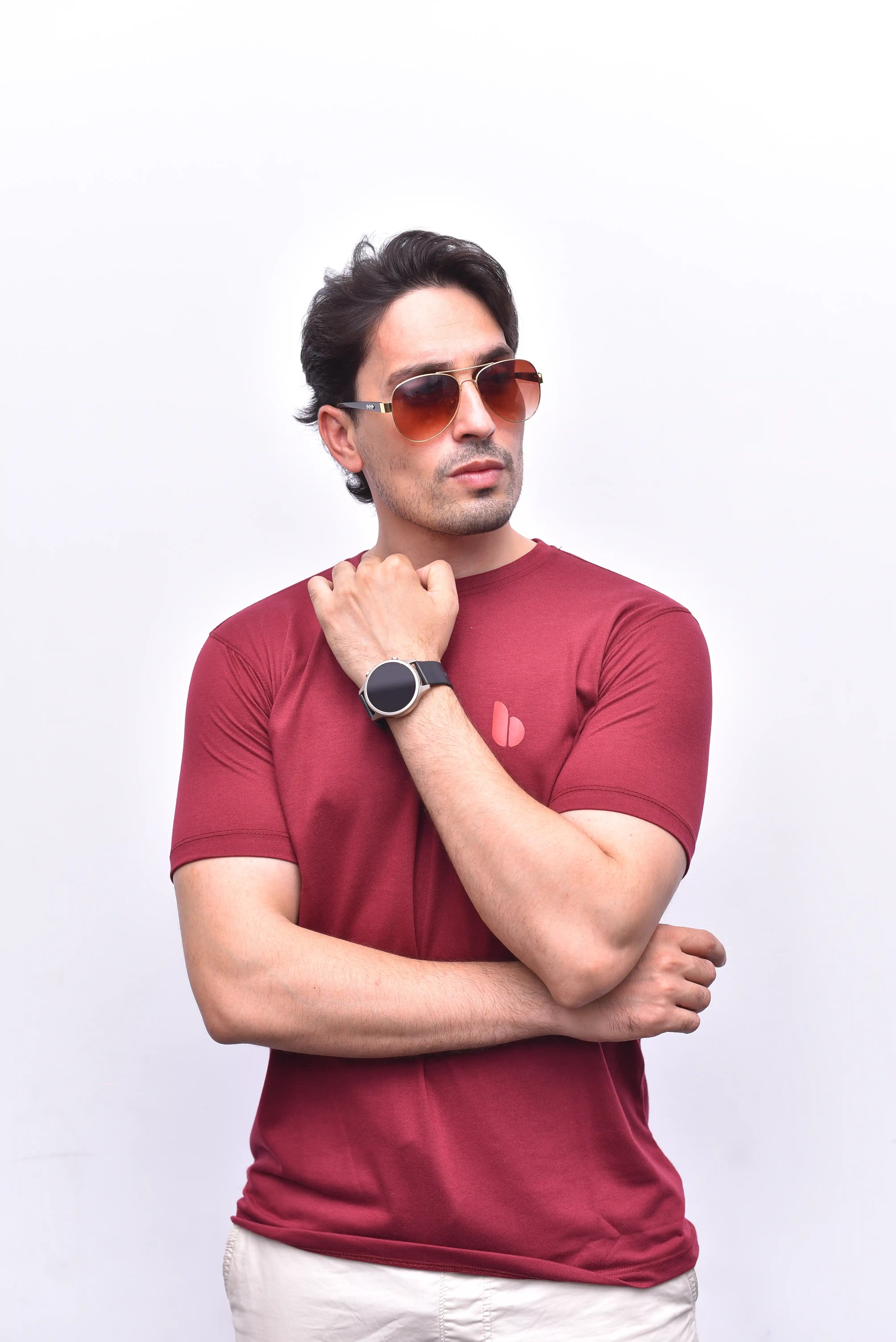 Red Round Neck Tee – Relax Fit Color Tee | The Vibss