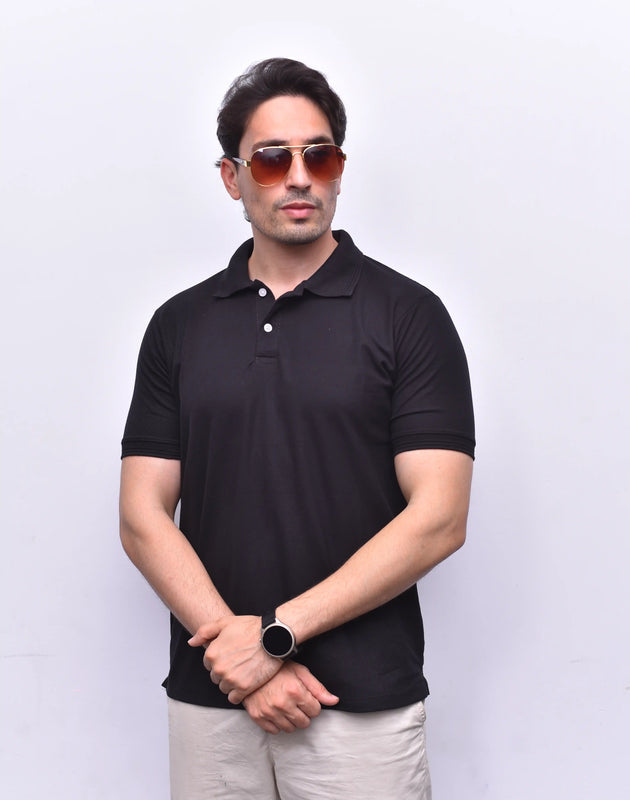 Jet Black Polo Classic – Elegant Black Polo | The Vibss