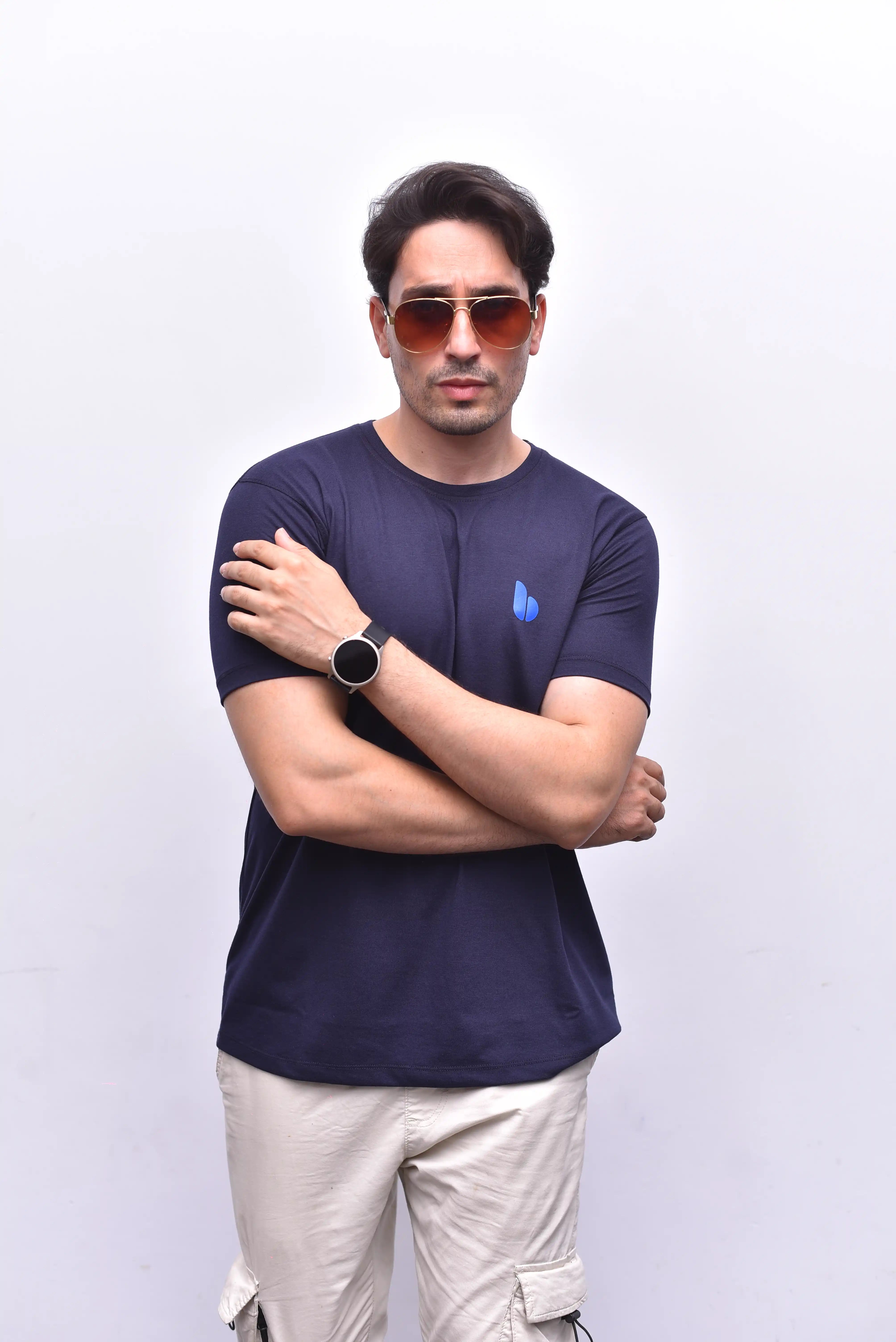 Blue Round Neck Tee – Classic Everyday Comfort | The Vibss