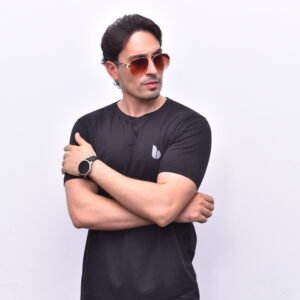 Black Round Neck T-Shirt - Premium Limited Edition