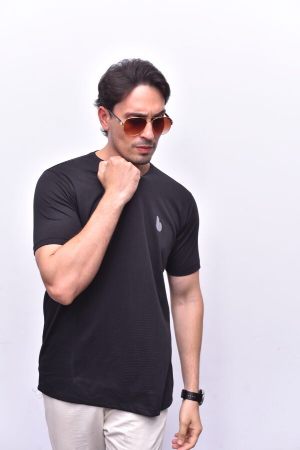 Black Round Neck T-Shirt - Premium Limited Edition